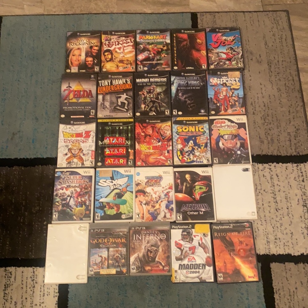 Old School Games Bundle (GameCube, Wii, PS3, PS2) comes as is (some have Manuals